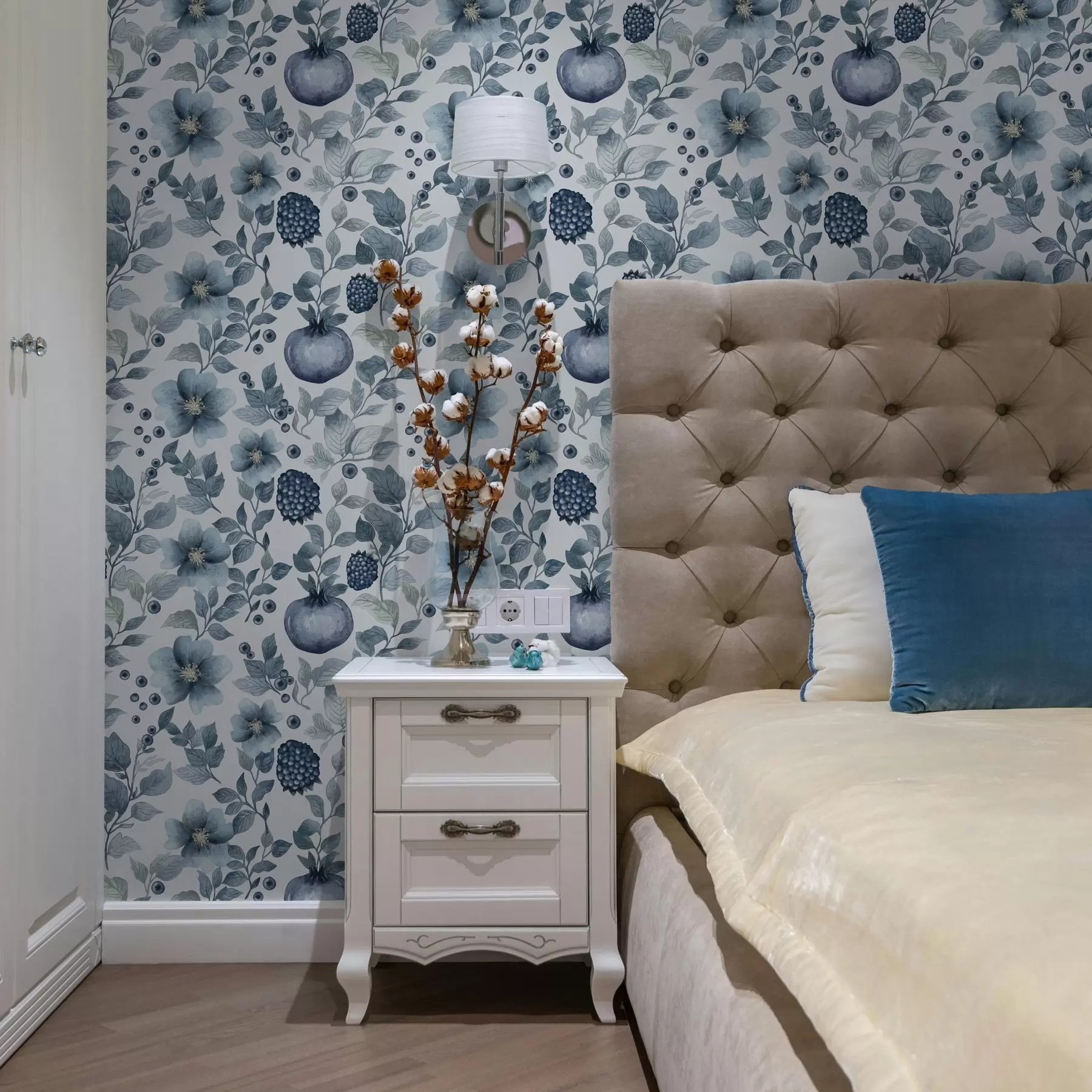 Fototapet Blå blommor och granatäpplen a00002v1