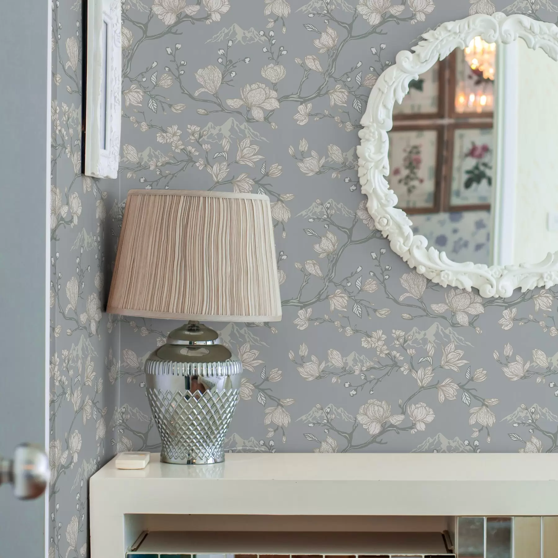 Fototapet Vita blommor på grenar och berg på en blå bakgrund a00021