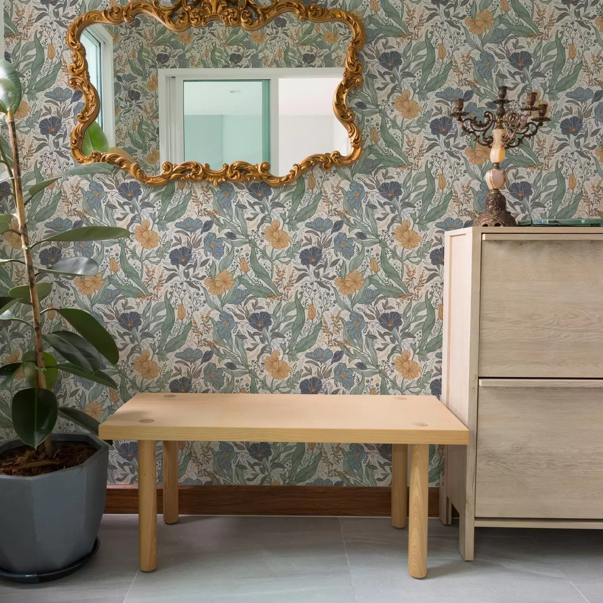 Bakgrund Handritad illustration av ängsblommor i varma färger a00180