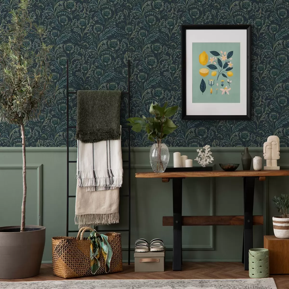 Bakgrund Mörkgrönt blommönster med kronärtskockor a00186