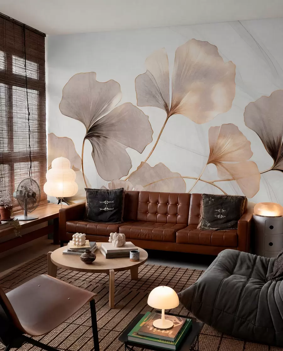 Fototapet Ginkgo biloba-blad i beige, gula och bruna toner, skir texturerad akvarelleffekt, ljus bakgrund w09215