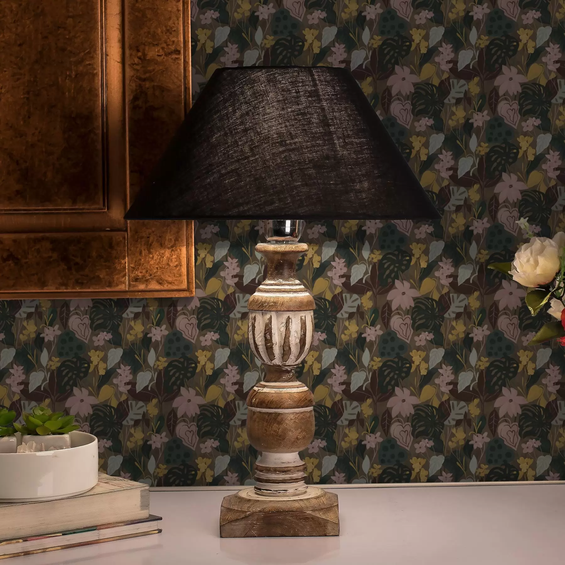 Fototapet Mörka tropiska blad och blommor i en tät målning tät målning a00244