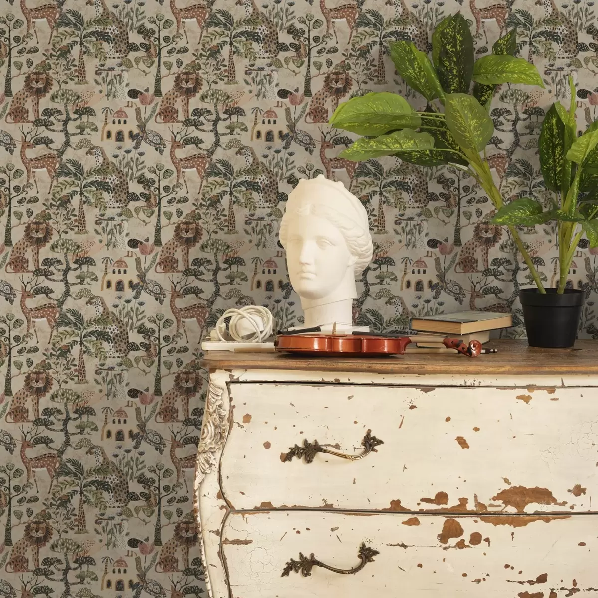 Bakgrund Safaridjur och savannlöv i varma jordnära toner a00392