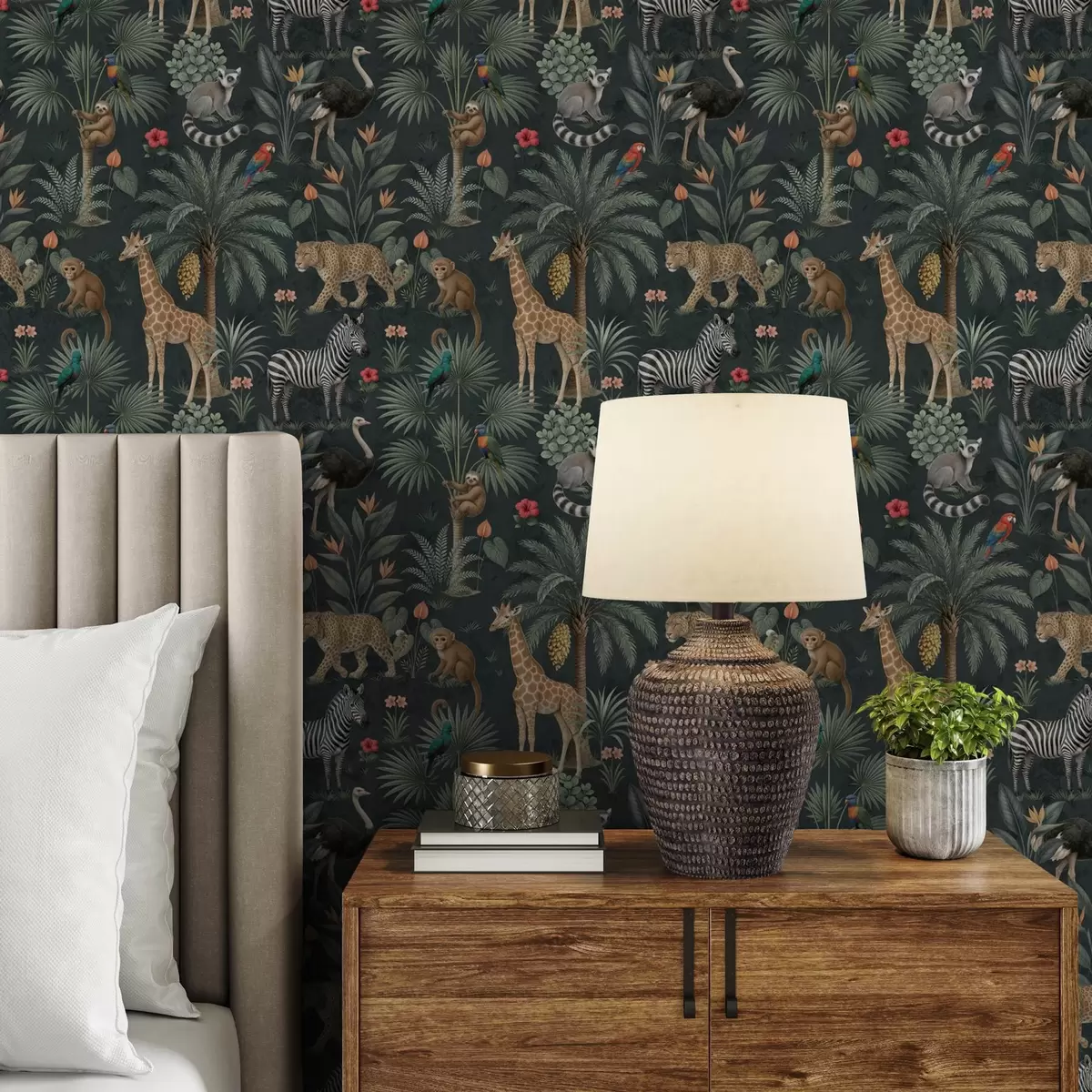 Bakgrund Realistiska tropiska djur bland växter a00427