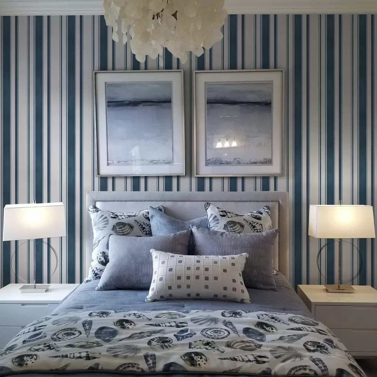 Bakgrund Kombination av turkosa ränder på en vit bakgrund med rytm a00527