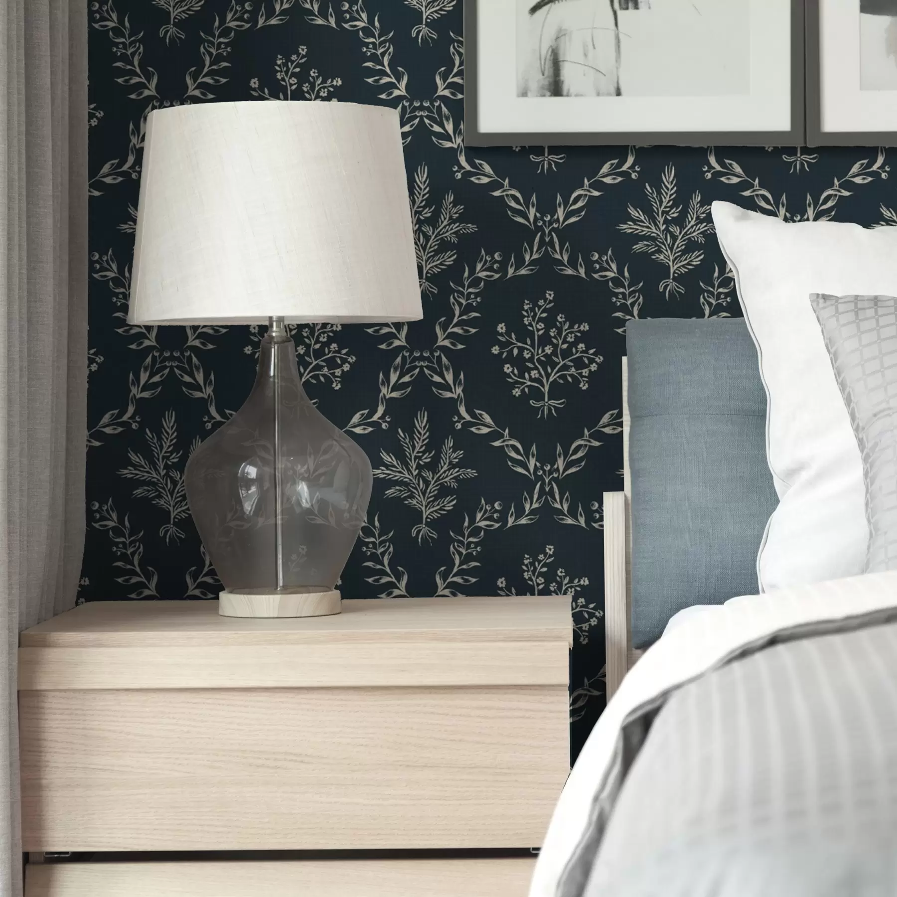 Fototapet Vita kransar av örter och blommor på mörkblågrönt a00599v2