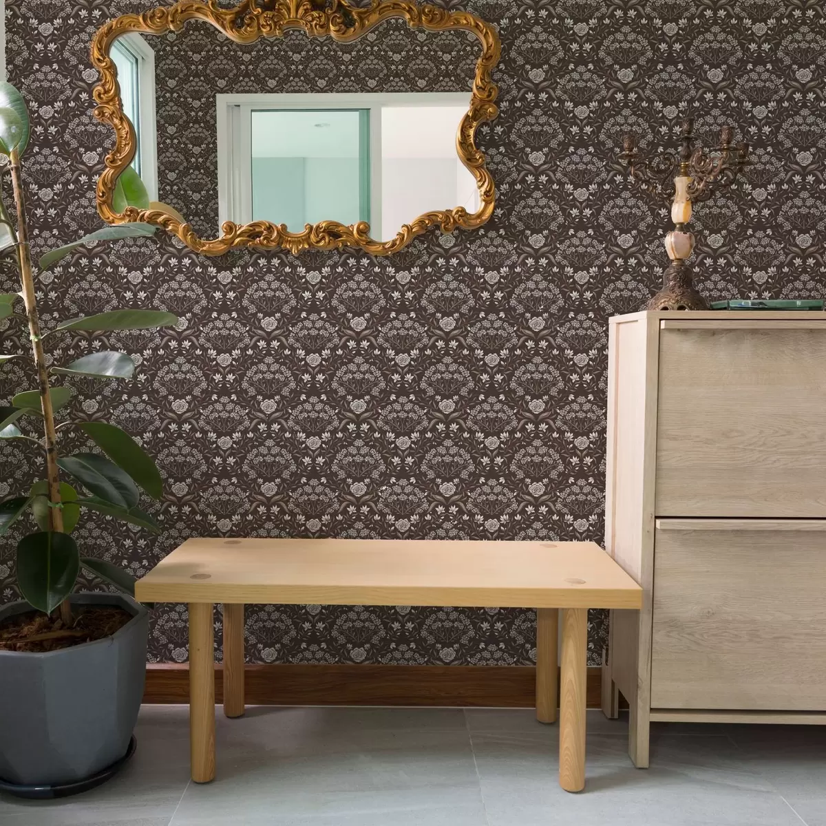 Bakgrund Mörk chokladdamast med pioner och snödroppar a00603v2