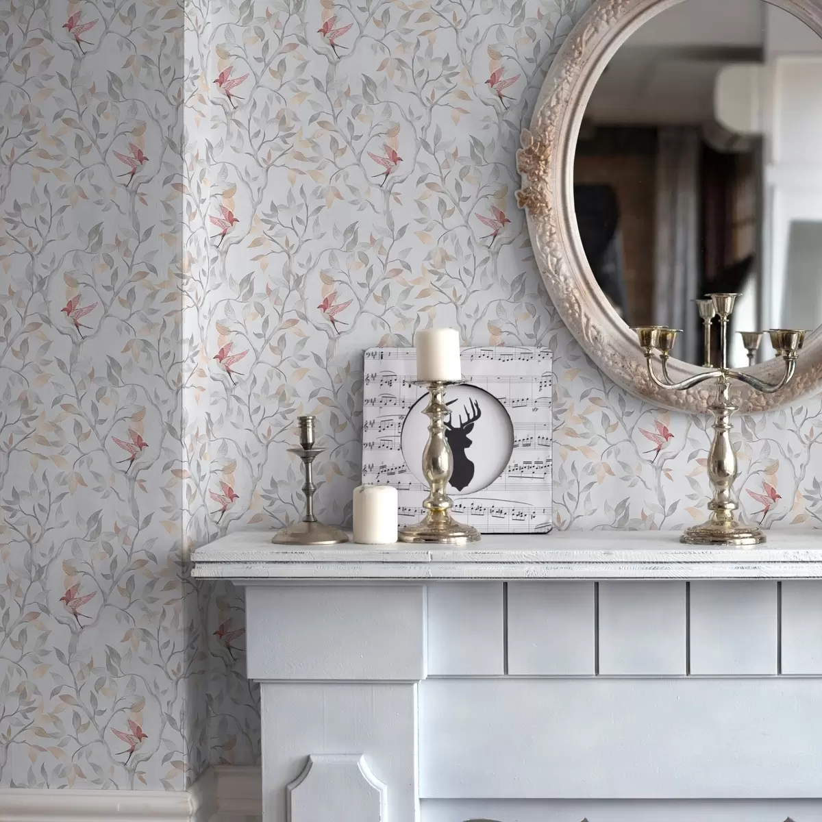 Bakgrund Lätta grenar med löv och fåglar i persikofärger a00716