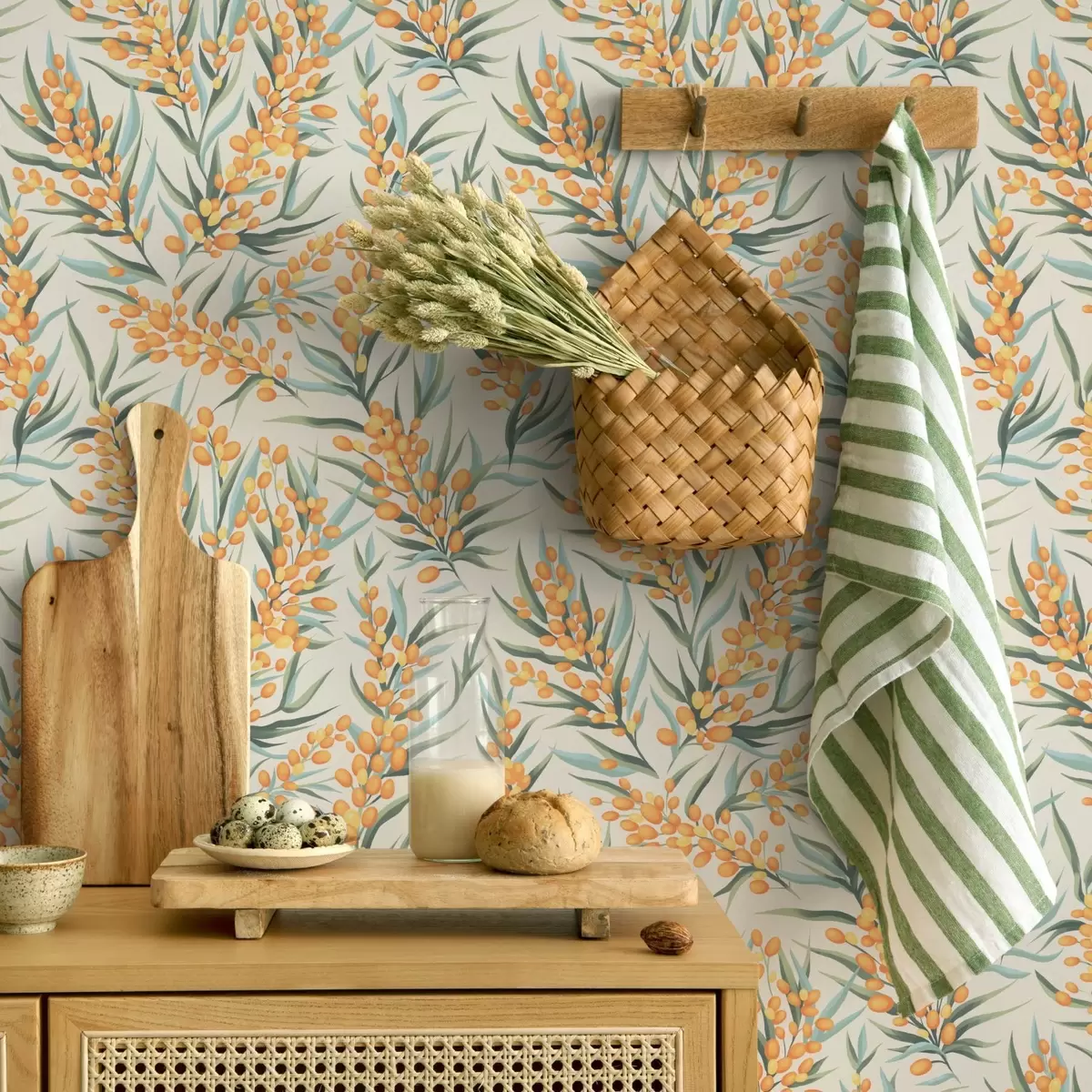 Bakgrund Havtornsgrenar med orange bär, ljus bakgrund a00792