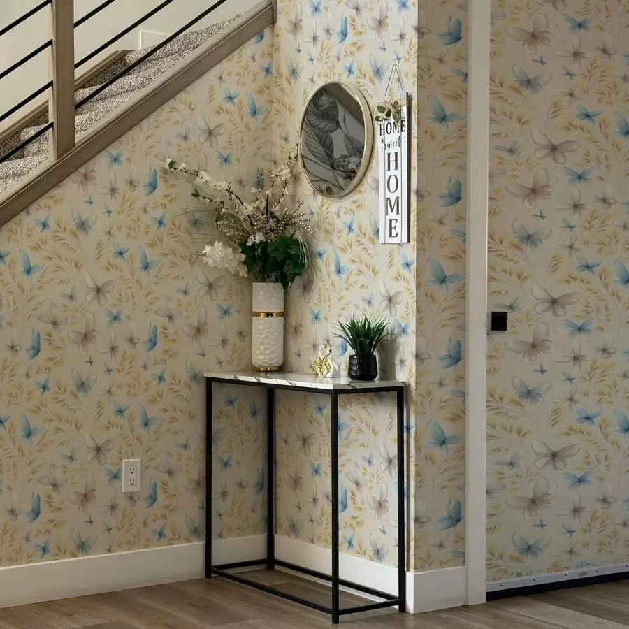 Fototapet Ljusa fjärilar bland gula löv på en ljus bakgrund a00795