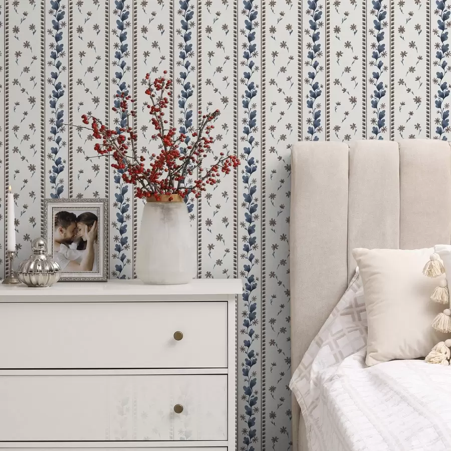 Fototapet Vertikala blommiga ränder i blåbruna nyanser a00811v2