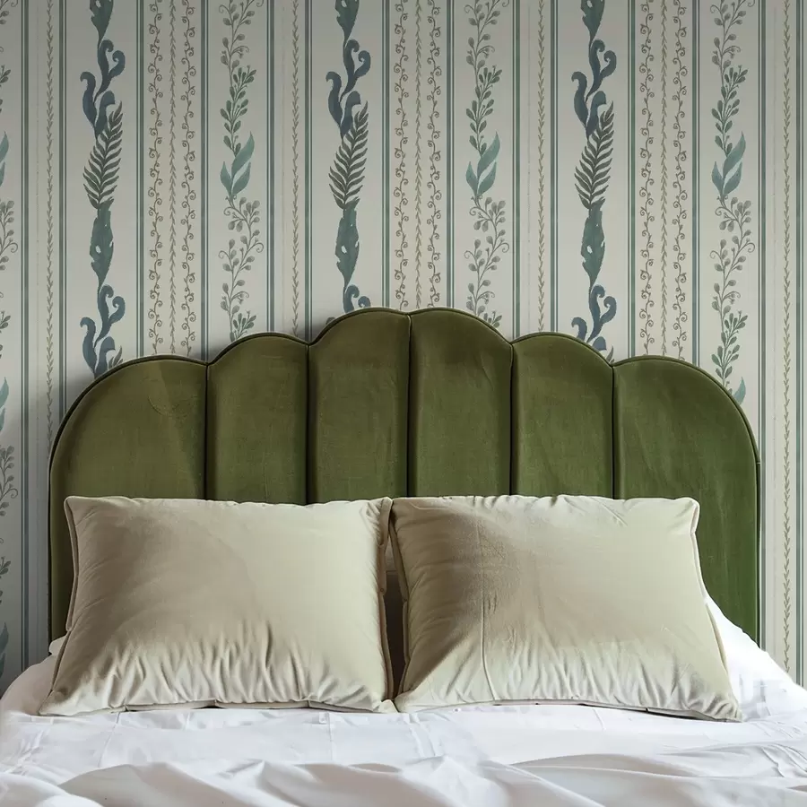 Fototapet Ränder med grenar och lockar på varm mjölkvit bakgrund a00823v2