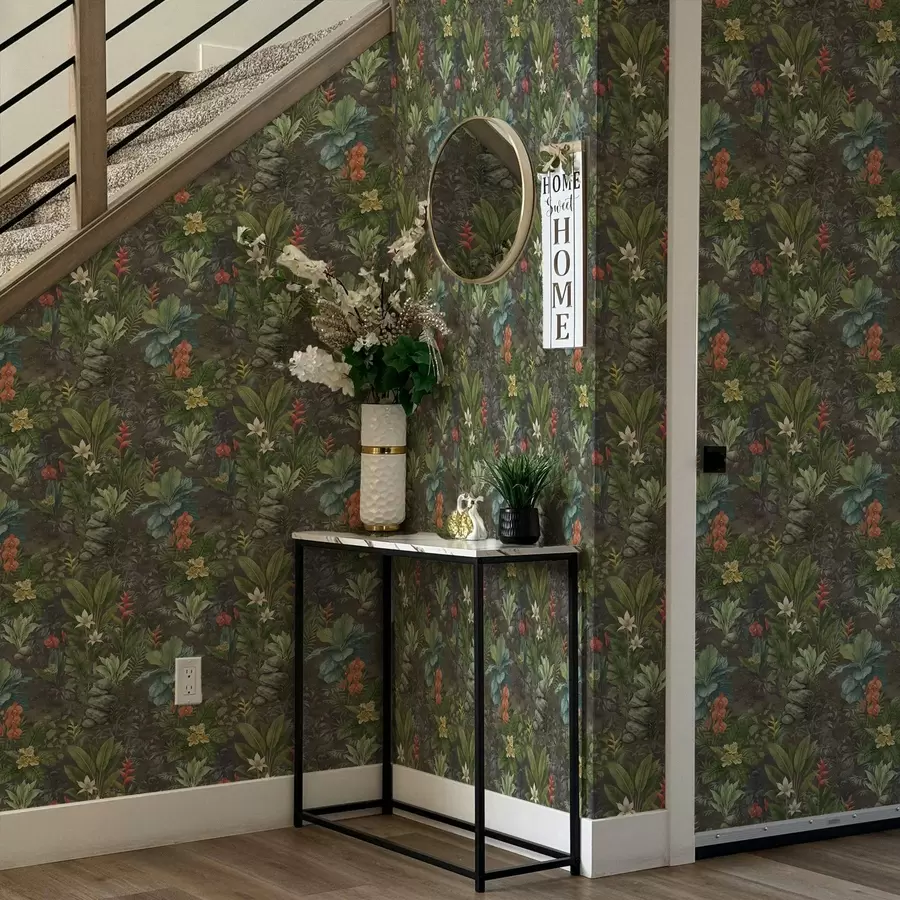 Fototapet Mörk tropisk trädgård med ljusa blommor och bladverk a01079